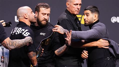 UFC 298: Topuria dethrones Volkanovski with emphatic KO .